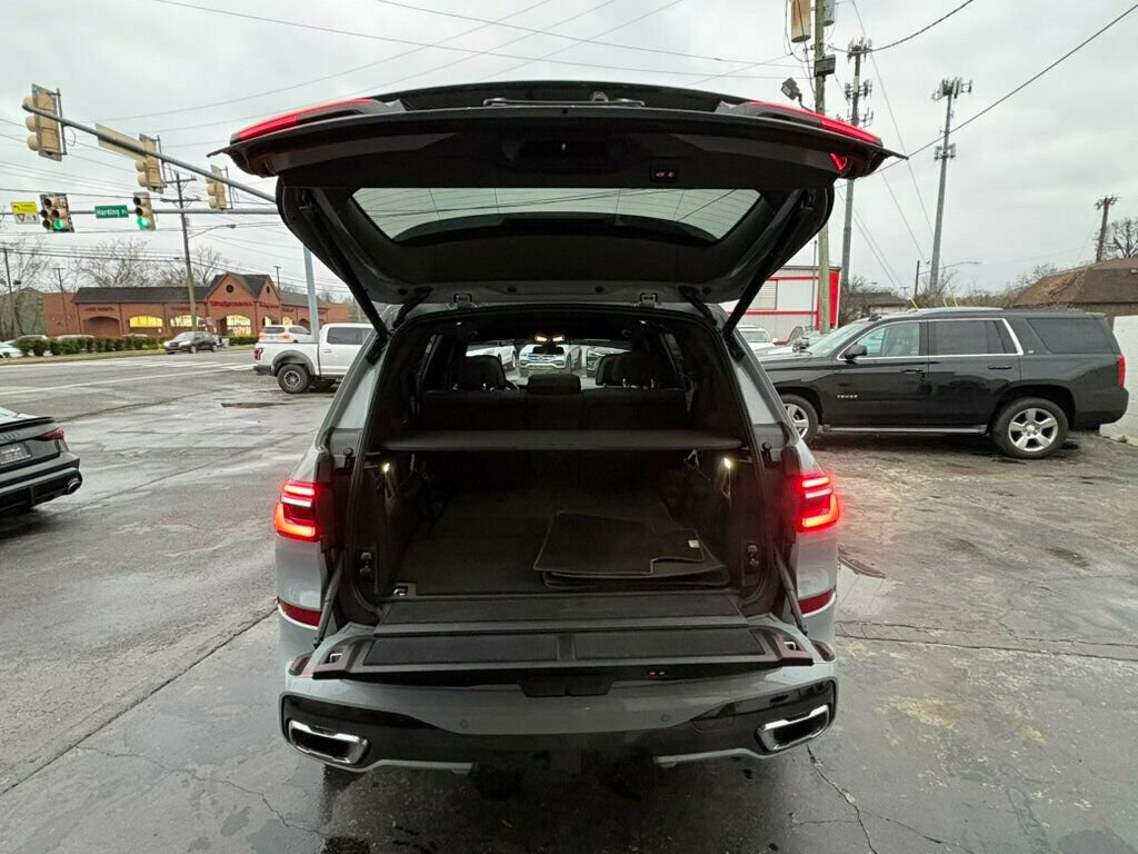 Used 2023 BMW X7 xDrive40i w/ M Sport Package image 24