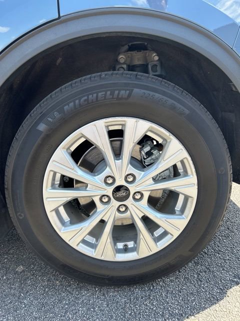 Certified 2023 Ford Escape Active w/ Cold Weather Package FWD image 9