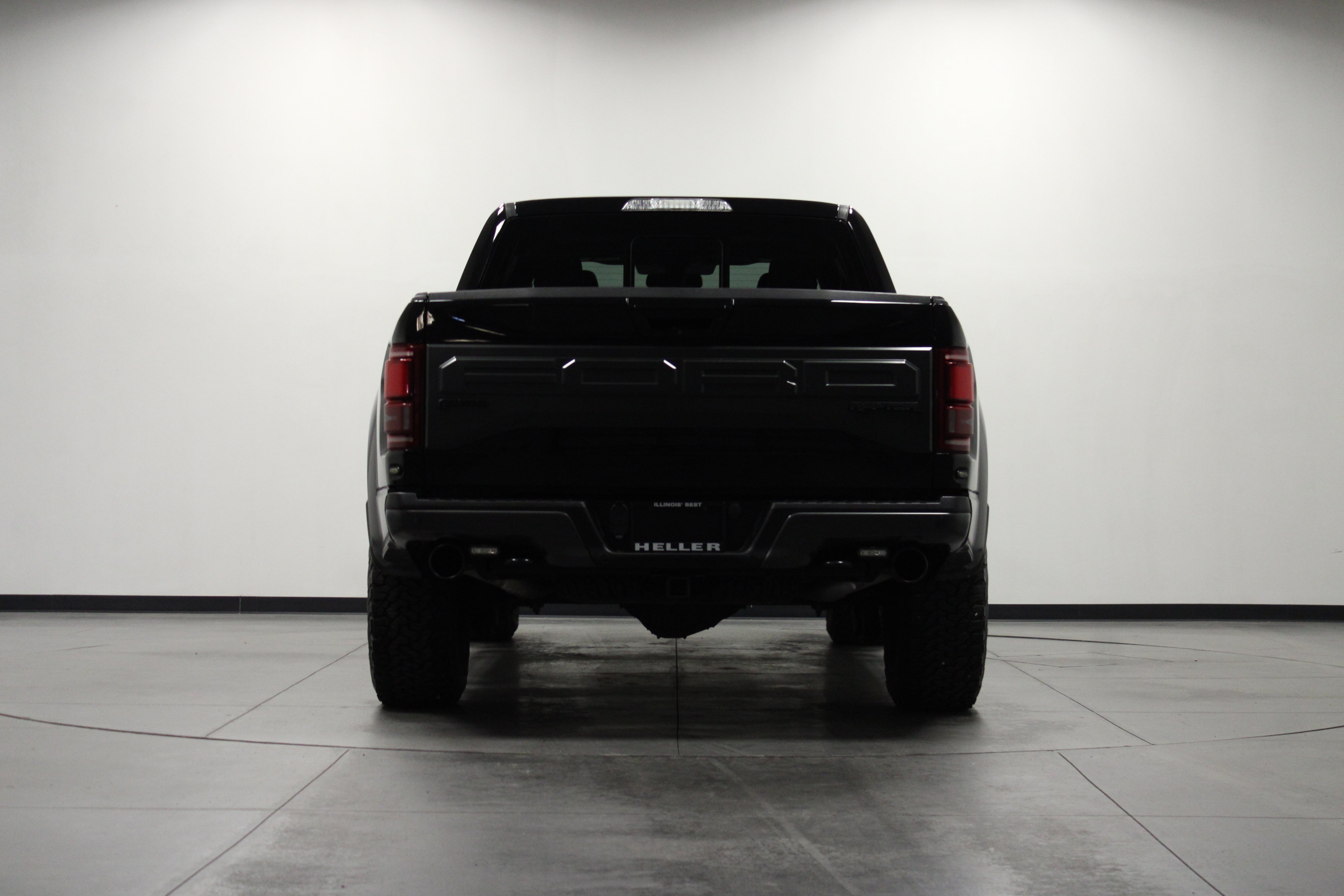 Used 2017 Ford F150 Raptor w/ Equipment Group 802A Luxury AWD/4WD image 5