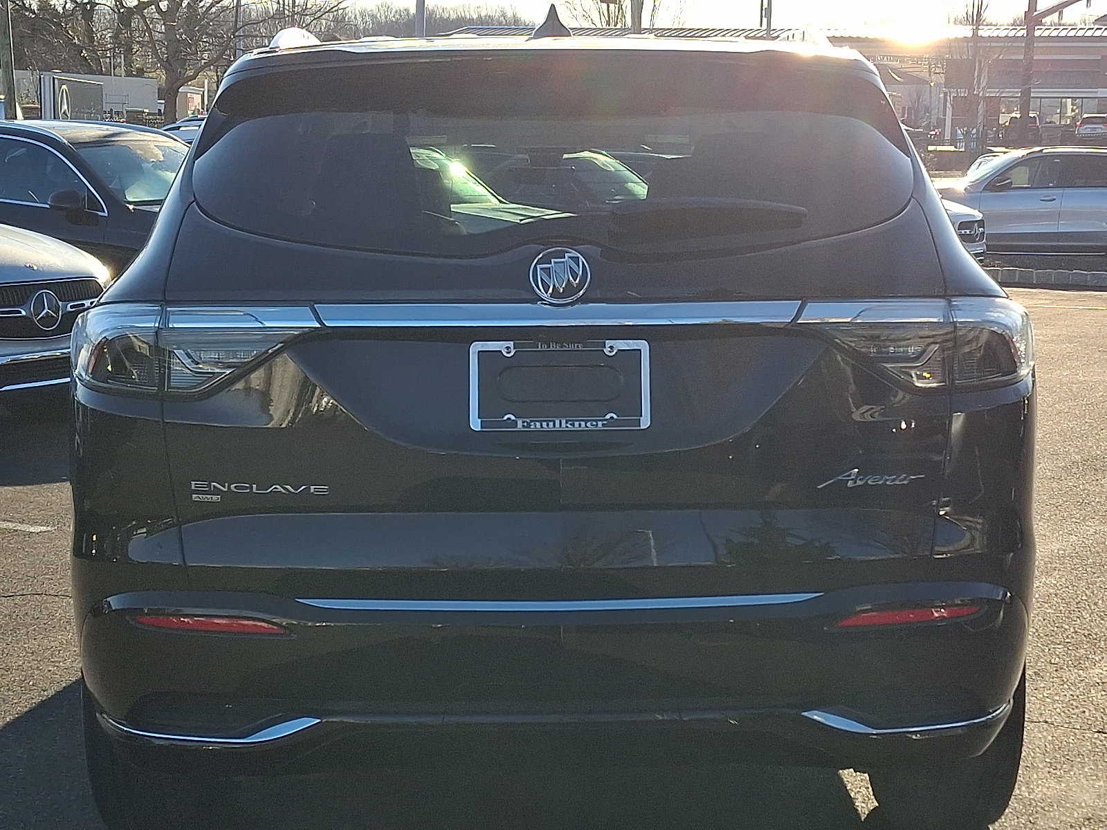 Used 2023 Buick Enclave Avenir w/ Avenir Technology Package image 5