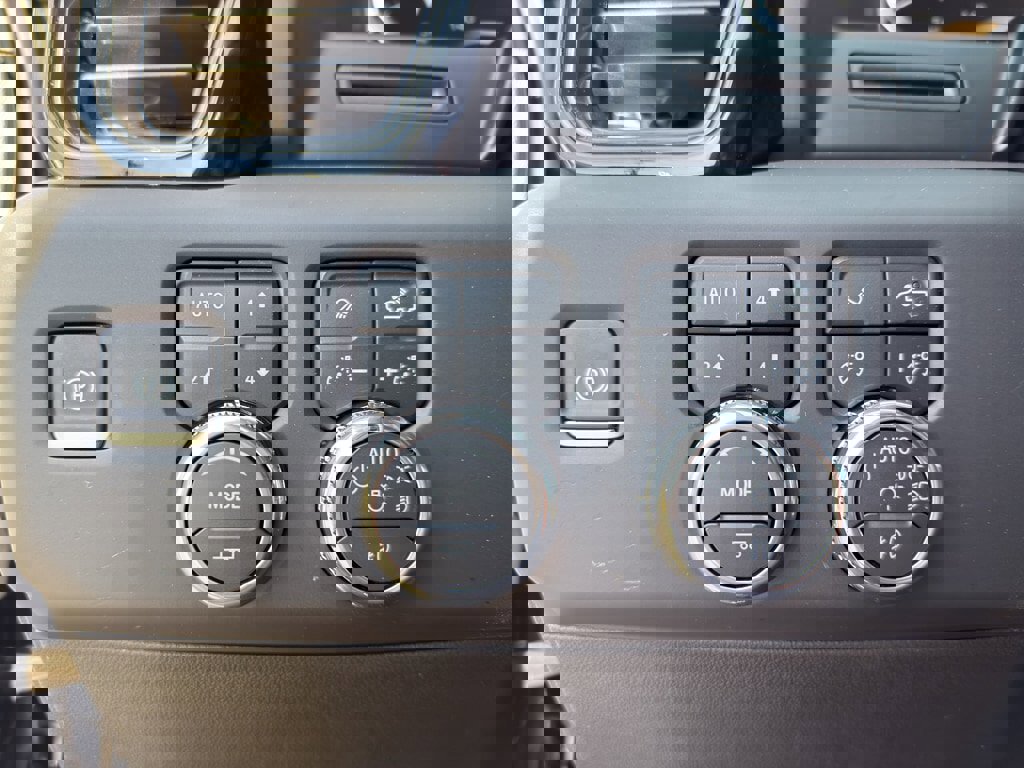 New 2026 GMC Sierra 1500 AT4 w/ AT4 Preferred Package image 17