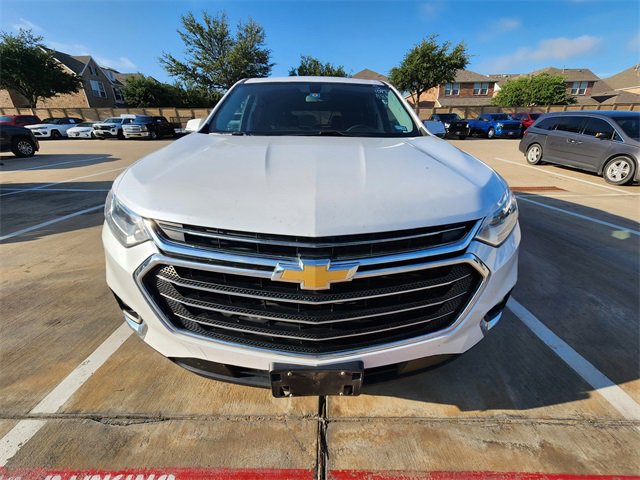 Used 2018 Chevrolet Traverse LT FWD image 2