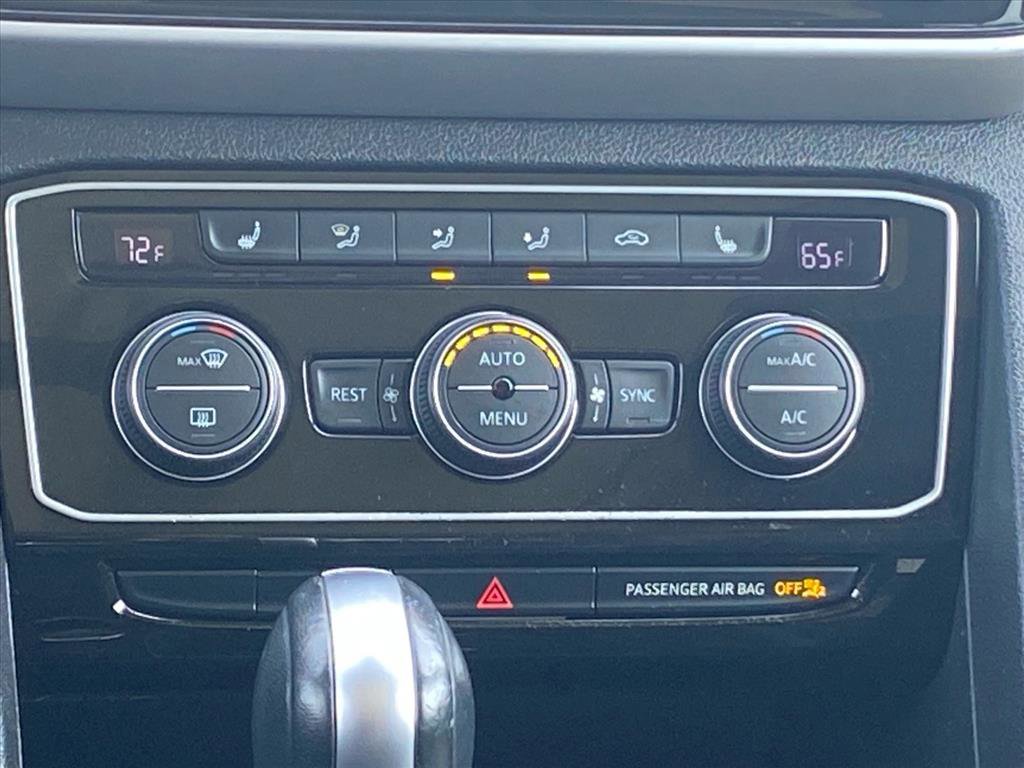 Certified 2023 Volkswagen Atlas SEL AWD/4WD image 10