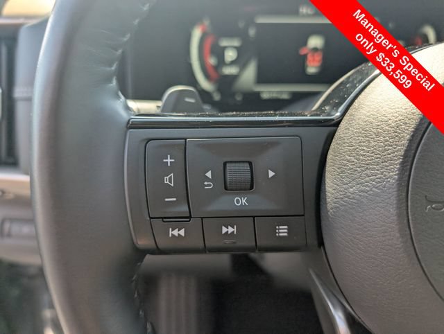 Used 2023 Nissan Pathfinder Platinum w/ Lighting Package (N93) AWD/4WD image 18