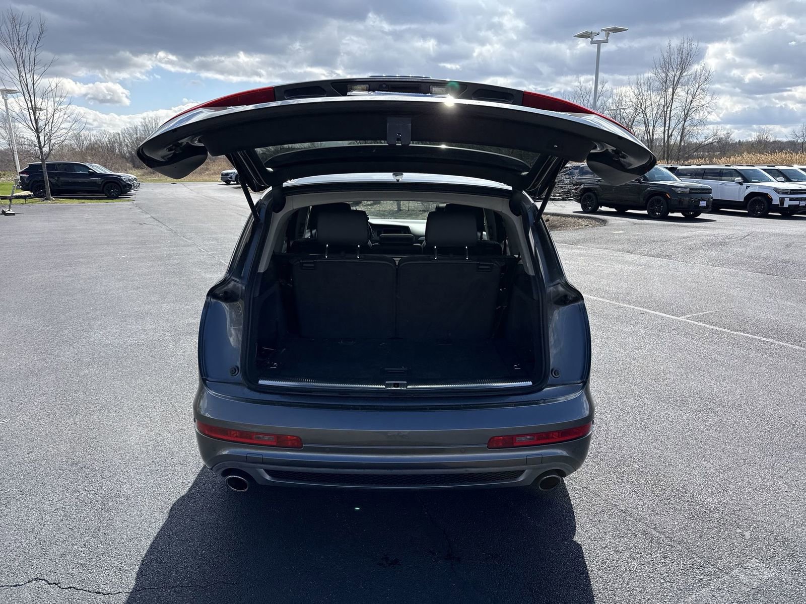 Used 2010 Audi Q7 3.6 Premium Plus image 24