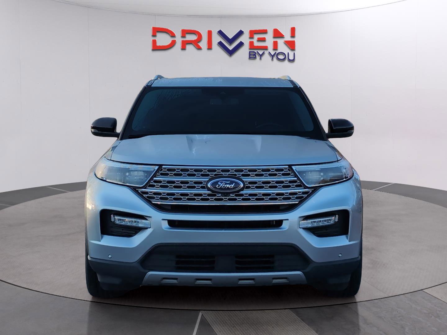 Used 2022 Ford Explorer Limited w/ Equipment Group 301A image 8