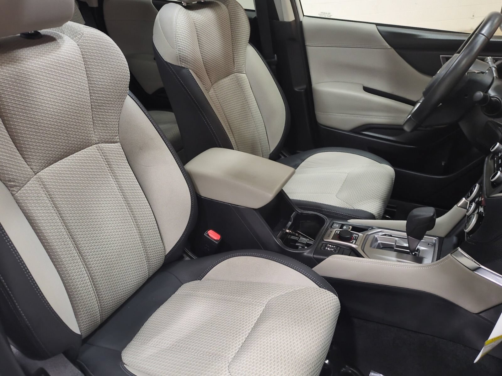 Certified 2024 Subaru Forester Premium AWD/4WD image 10