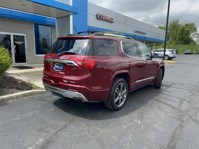Used 2017 GMC Acadia Denali w/ Technology Package AWD/4WD image 7