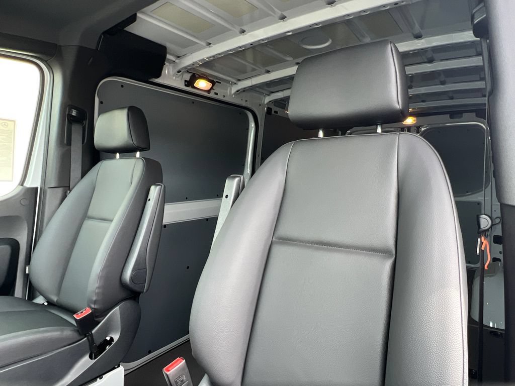 New 2026 Mercedes-Benz Sprinter 2500 image 14