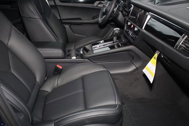 New 2026 Porsche Macan S image 25