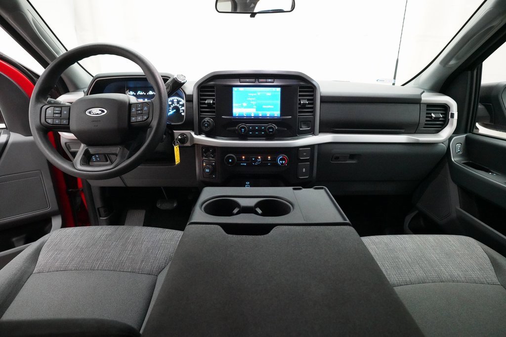 Used 2022 Ford F150 XLT w/ Trailer Tow Package image 5