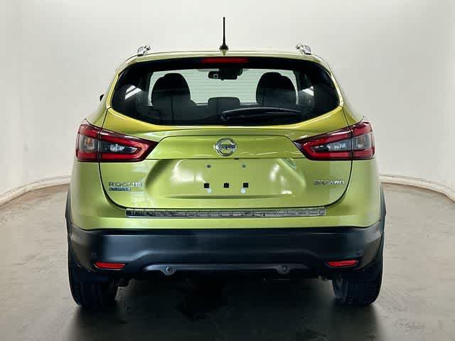 Used 2020 Nissan Rogue Sport SV w/ All-Weather Package AWD/4WD image 4