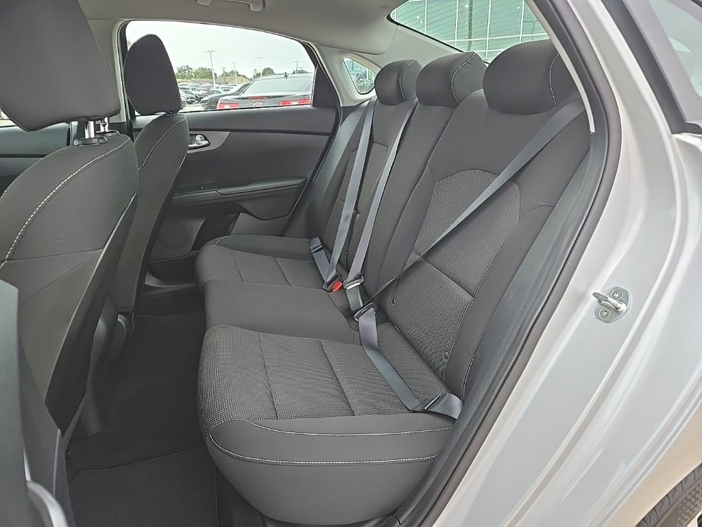 Used 2021 Kia Forte LXS image 15