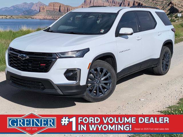 Used 2022 Chevrolet Traverse RS AWD/4WD image 1