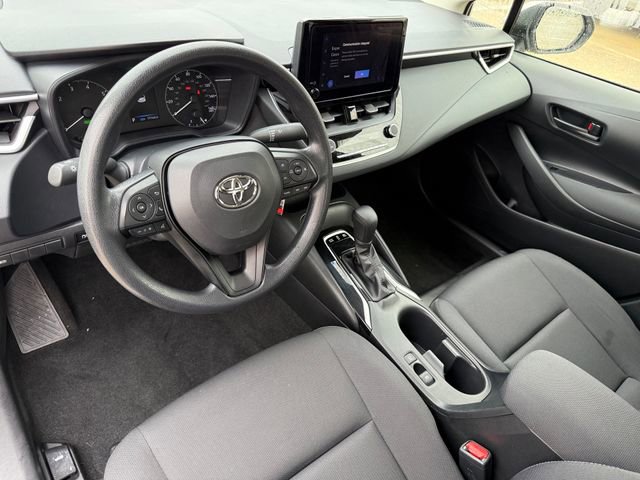 Used 2025 Toyota Corolla LE w/ Carpet Mat Package (TMS) image 10