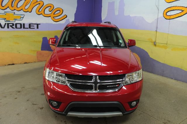 Used 2016 Dodge Journey SXT w/ Comfort/Convenience Group FWD image 3