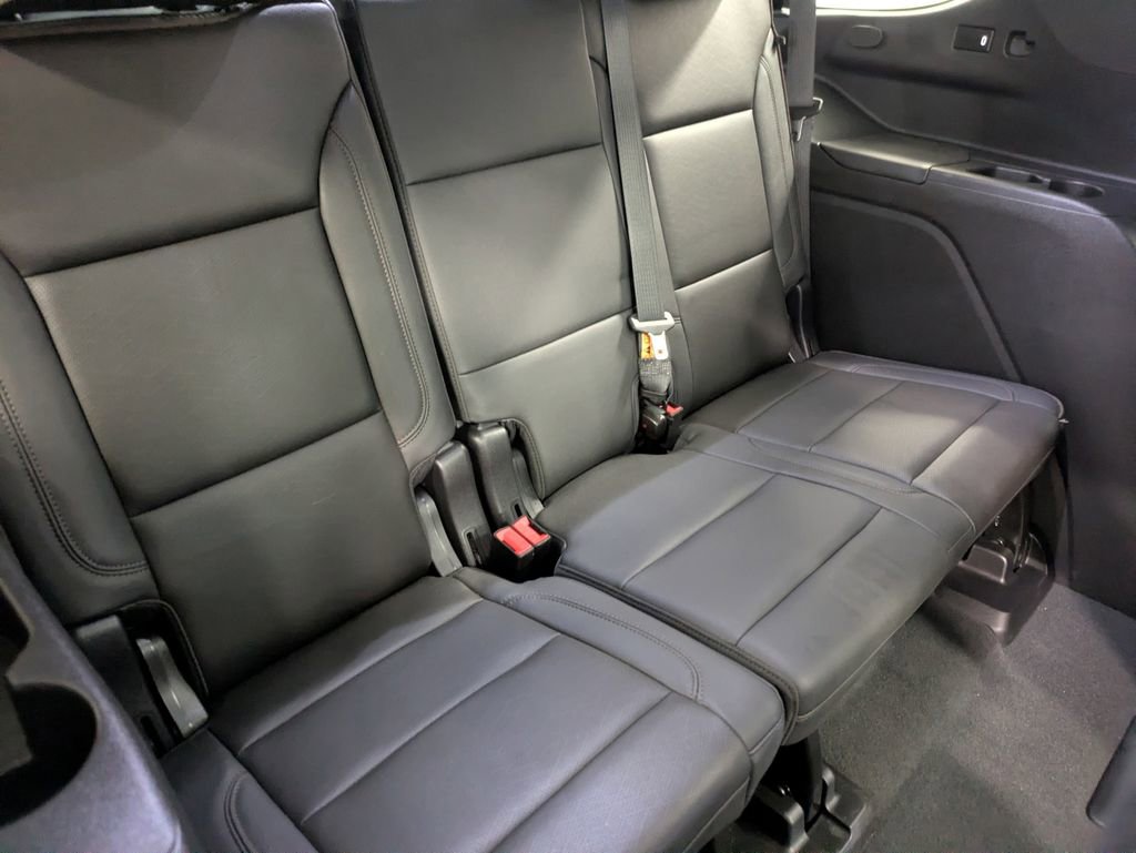 Used 2024 Chevrolet Tahoe High Country w/ Premium Package AWD/4WD image 27