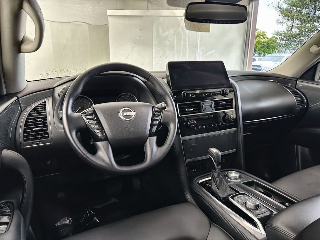Certified 2024 Nissan Armada SV w/ Cargo Package AWD/4WD image 19