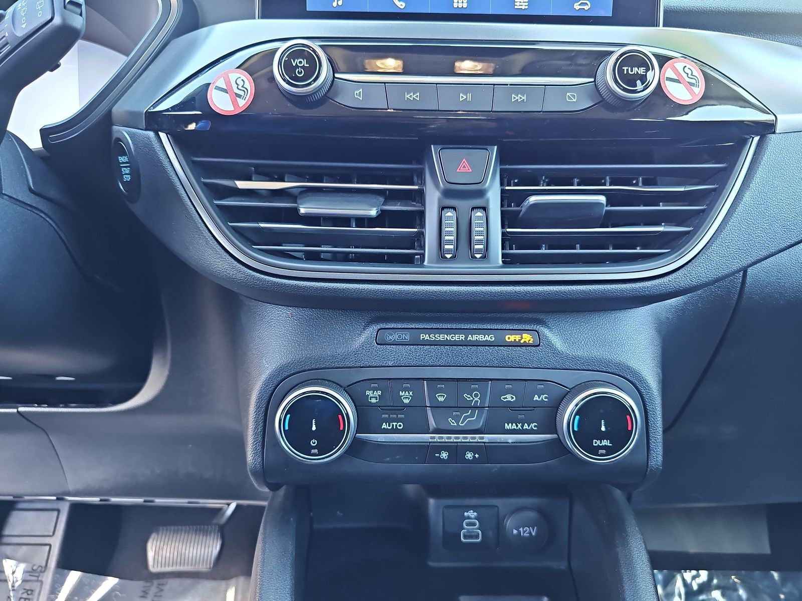 Used 2024 Ford Escape Active FWD image 25