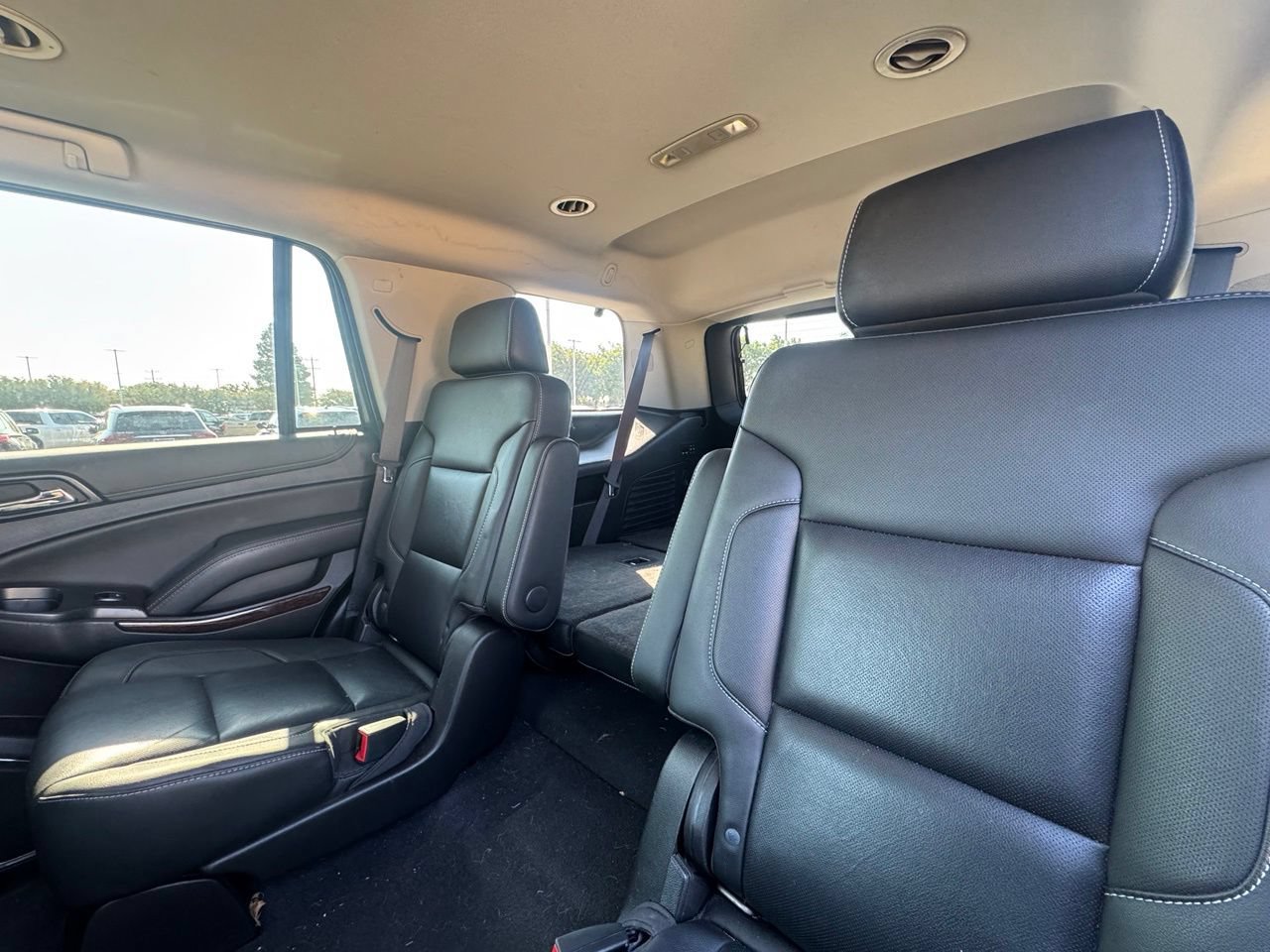Used 2019 GMC Yukon SLT RWD image 7