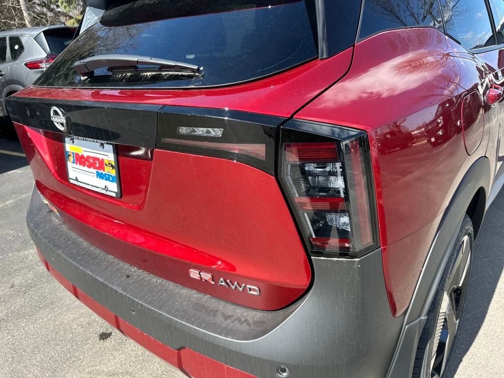 New 2025 Nissan Kicks SR image 31