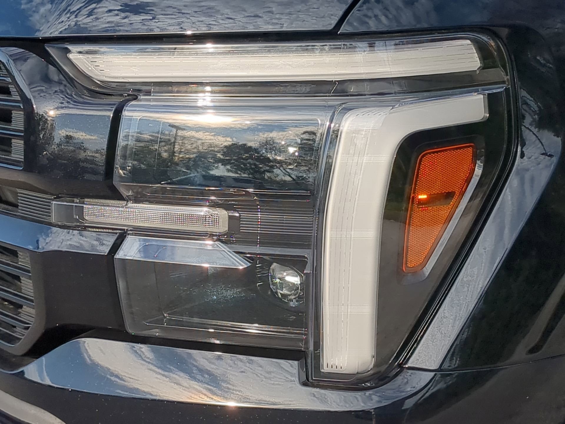 New 2025 Ford F150 Platinum w/ FX4 Off-Road Package image 39