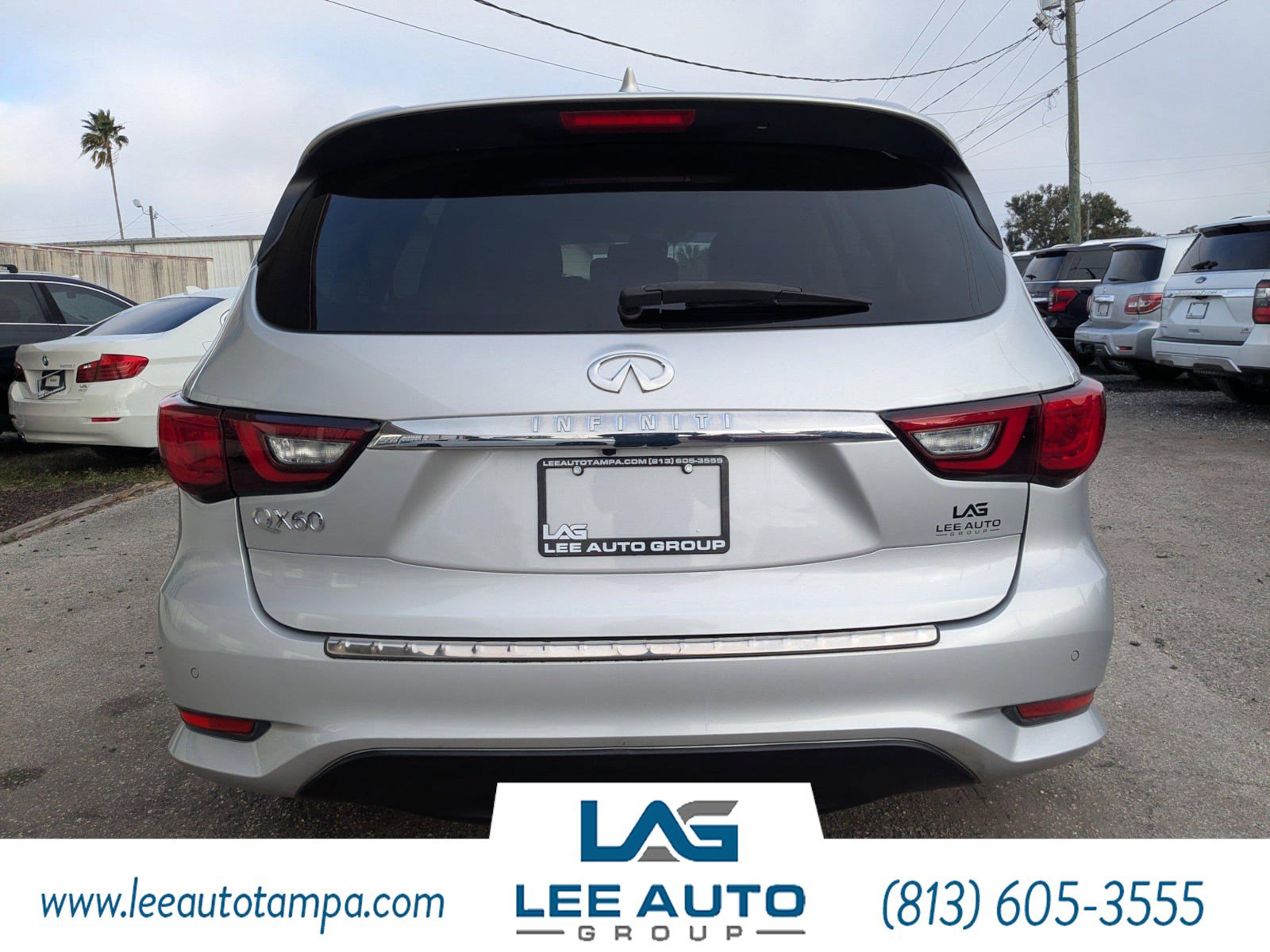 Used 2019 INFINITI QX60 Luxe w/ Essential Package image 4