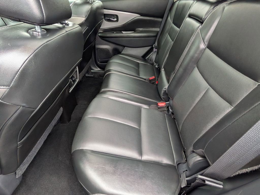 Used 2023 Nissan Murano SL image 20