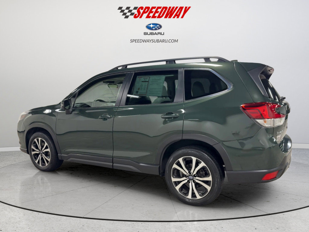 Used 2023 Subaru Forester Limited image 6