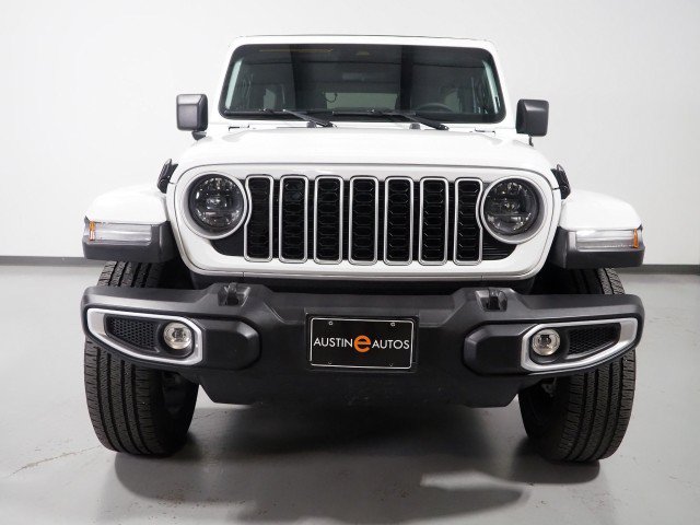 Used 2025 Jeep Wrangler Sahara 4xe w/ Safety Group AWD/4WD image 48