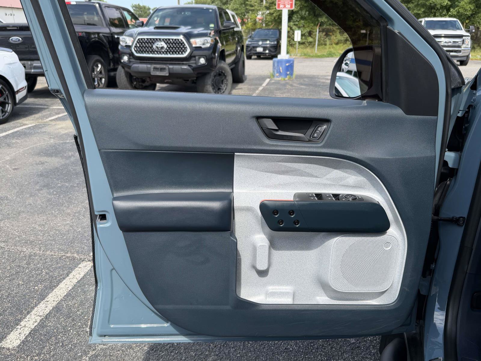 Used 2023 Ford Maverick XLT FWD image 18