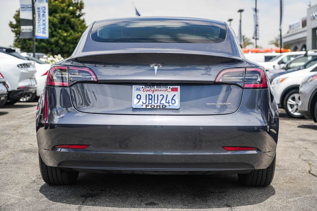 Used 2022 Tesla Model 3 Long Range AWD/4WD image 8