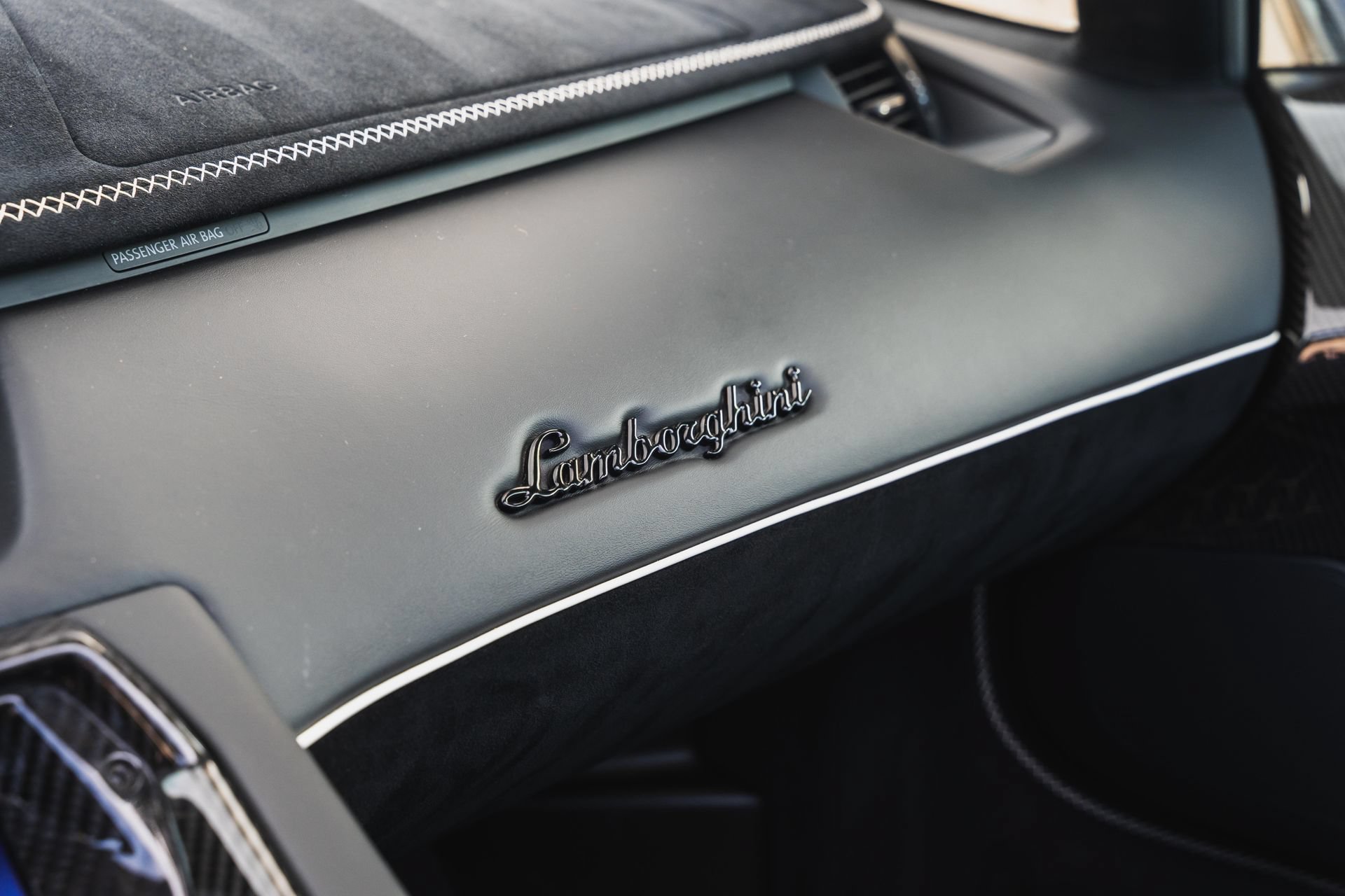 Used 2021 Lamborghini Aventador SVJ AWD/4WD image 63