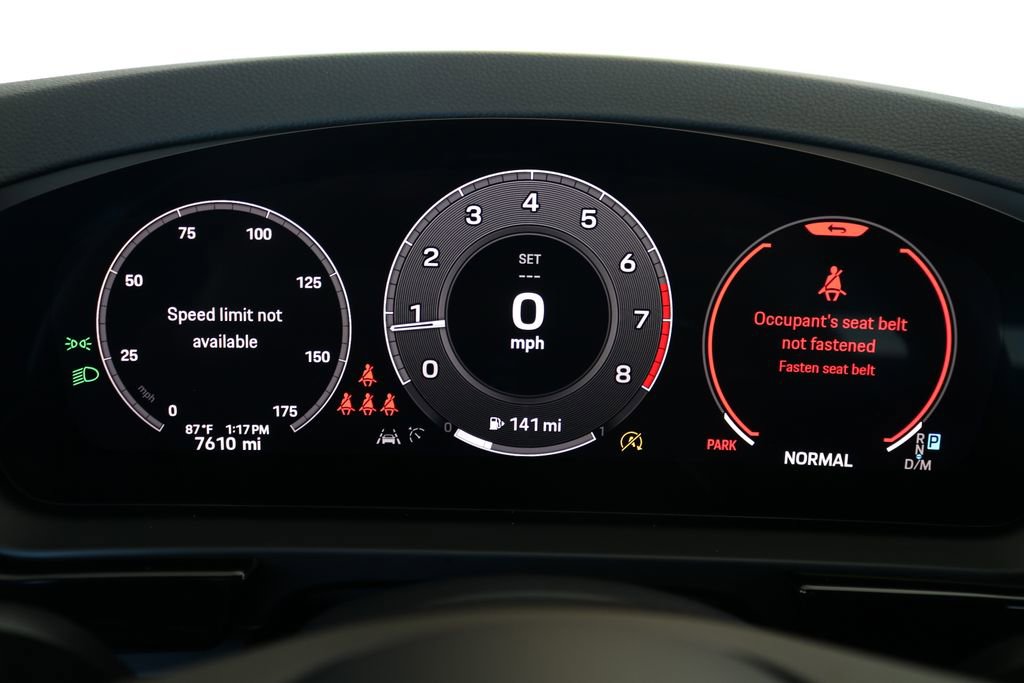 Used 2024 Porsche Cayenne image 55