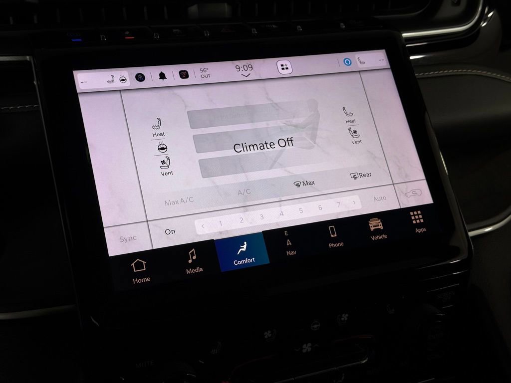 Used 2022 Jeep Grand Cherokee Limited 4xe w/ Luxury Tech Group II image 20