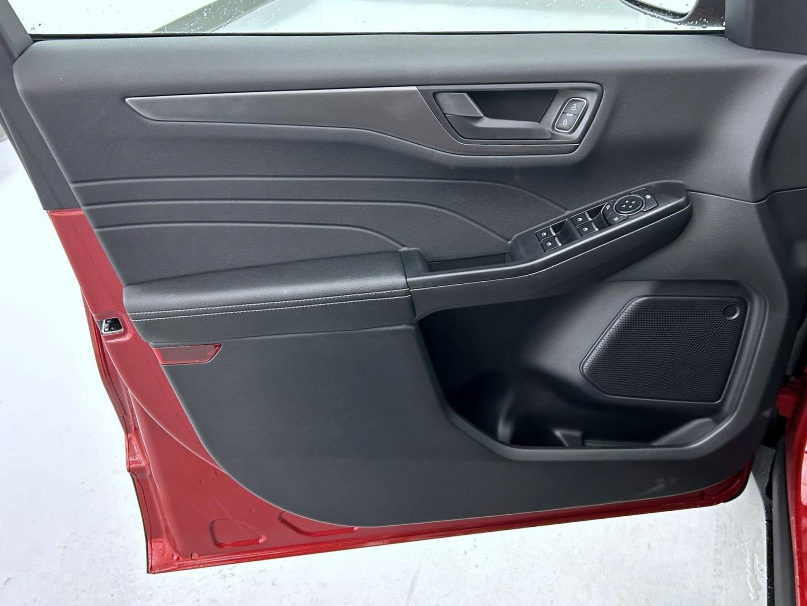 New 2026 Ford Escape Active w/ Cold Weather Package image 9