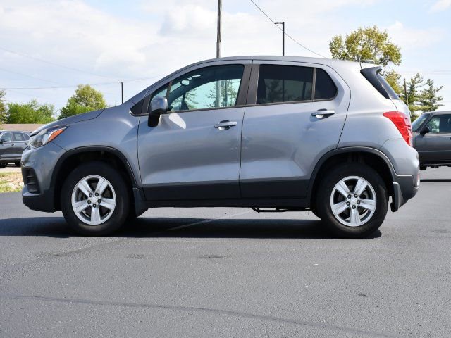Used 2020 Chevrolet Trax LS w/ Tint and Cruise Package image 4