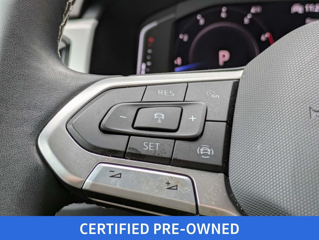 Certified 2023 Volkswagen Atlas Cross Sport SE AWD/4WD image 38