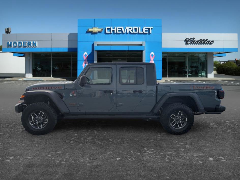 Used 2024 Jeep Gladiator Mojave w/ Safety Group image 8