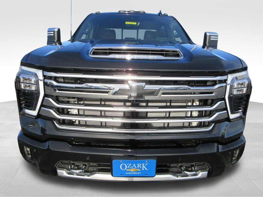 New 2026 Chevrolet Silverado 3500 High Country w/ High Country Premium Package AWD/4WD image 8