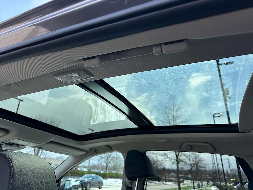 Used 2023 Acura RDX Base image 23