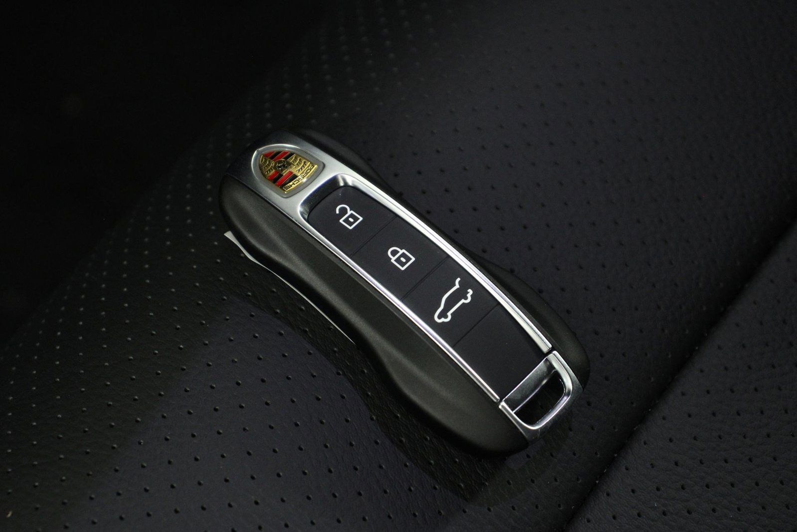 New 2026 Porsche Cayenne AWD/4WD image 24