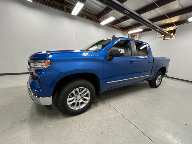 Certified 2022 Chevrolet Silverado 1500 LT w/ Protection Package AWD/4WD image 5