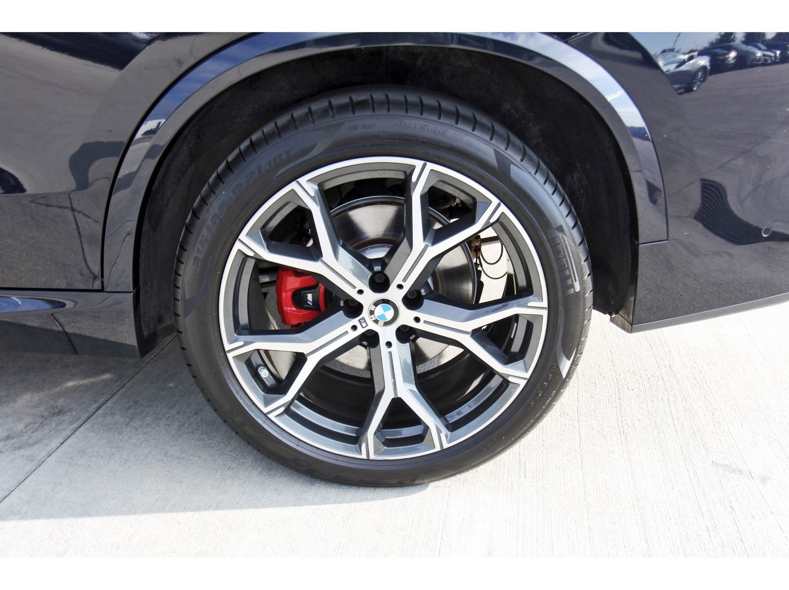 Used 2023 BMW X5 xDrive40i w/ M Sport Package image 33