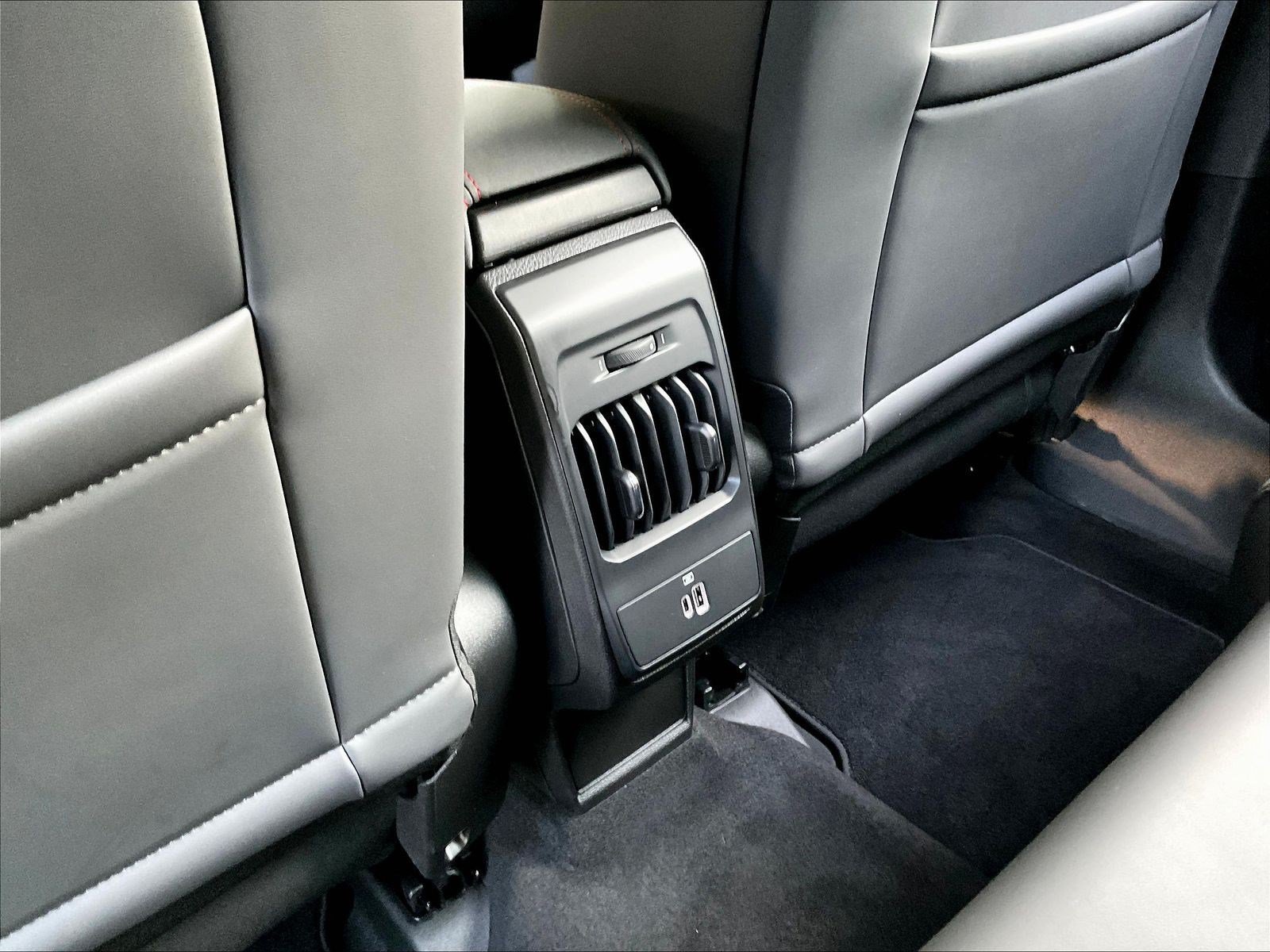 Used 2024 Dodge Hornet GT AWD/4WD image 10