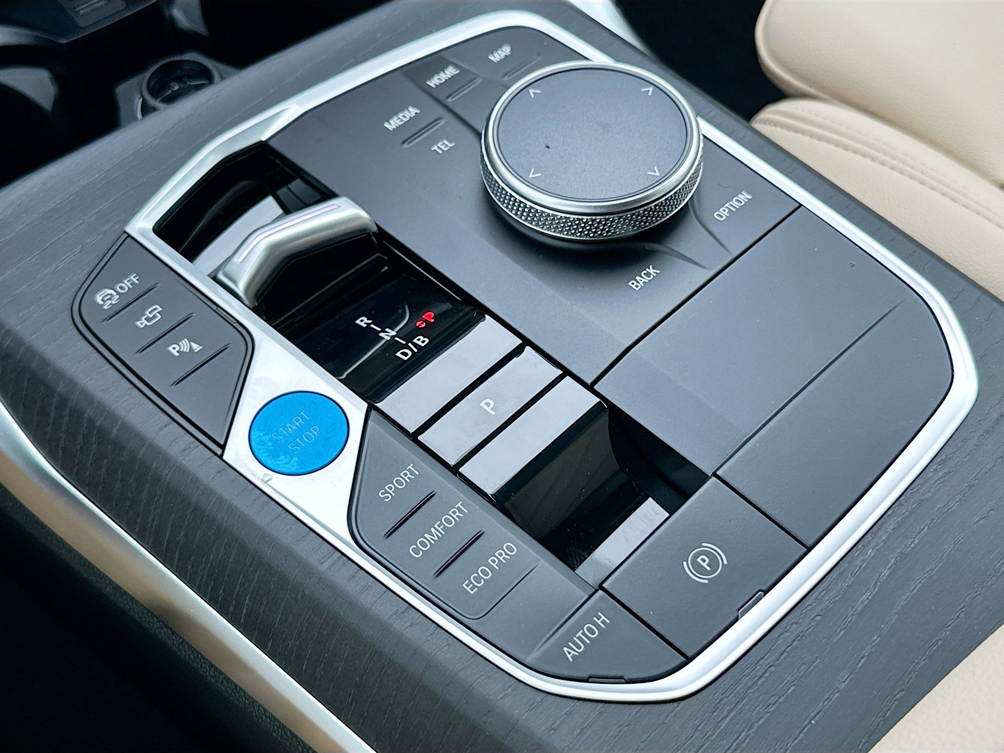 New 2026 BMW i4 eDrive40 w/ M Sport Package image 14