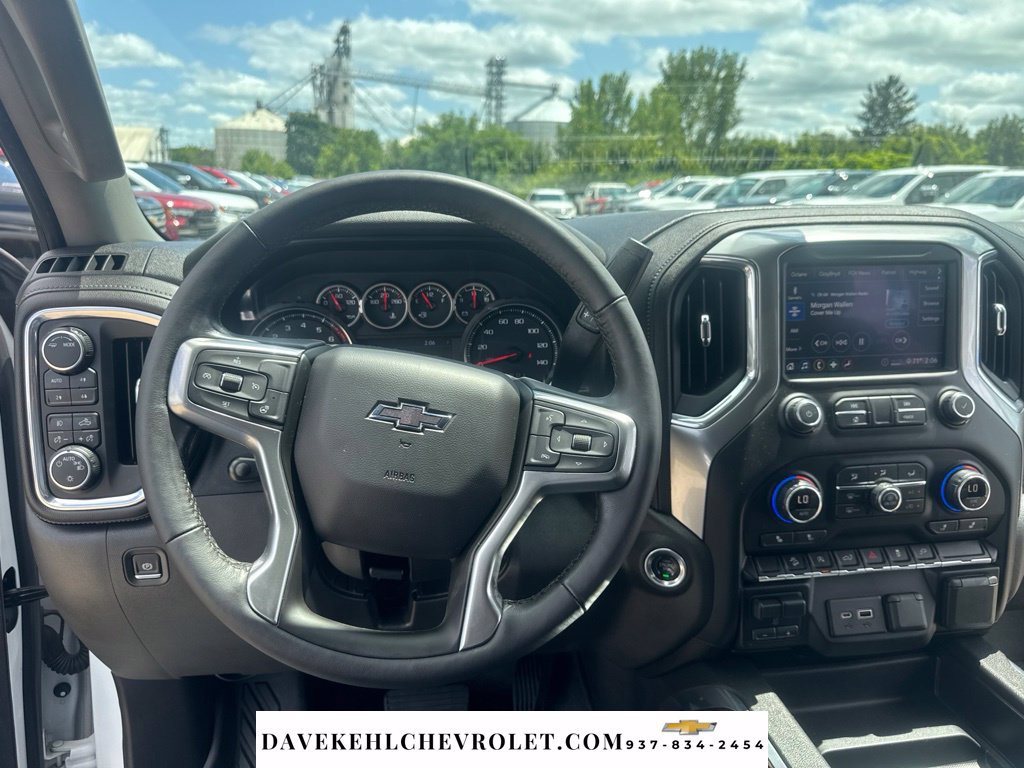 Used 2020 Chevrolet Silverado 1500 LT Trail Boss AWD/4WD image 13