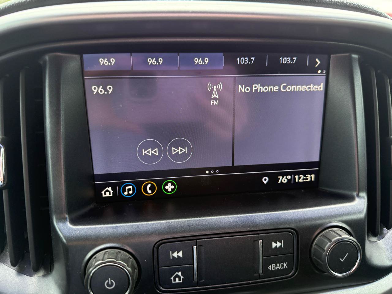 Used 2019 Chevrolet Colorado LT w/ LT Convenience Package RWD image 24