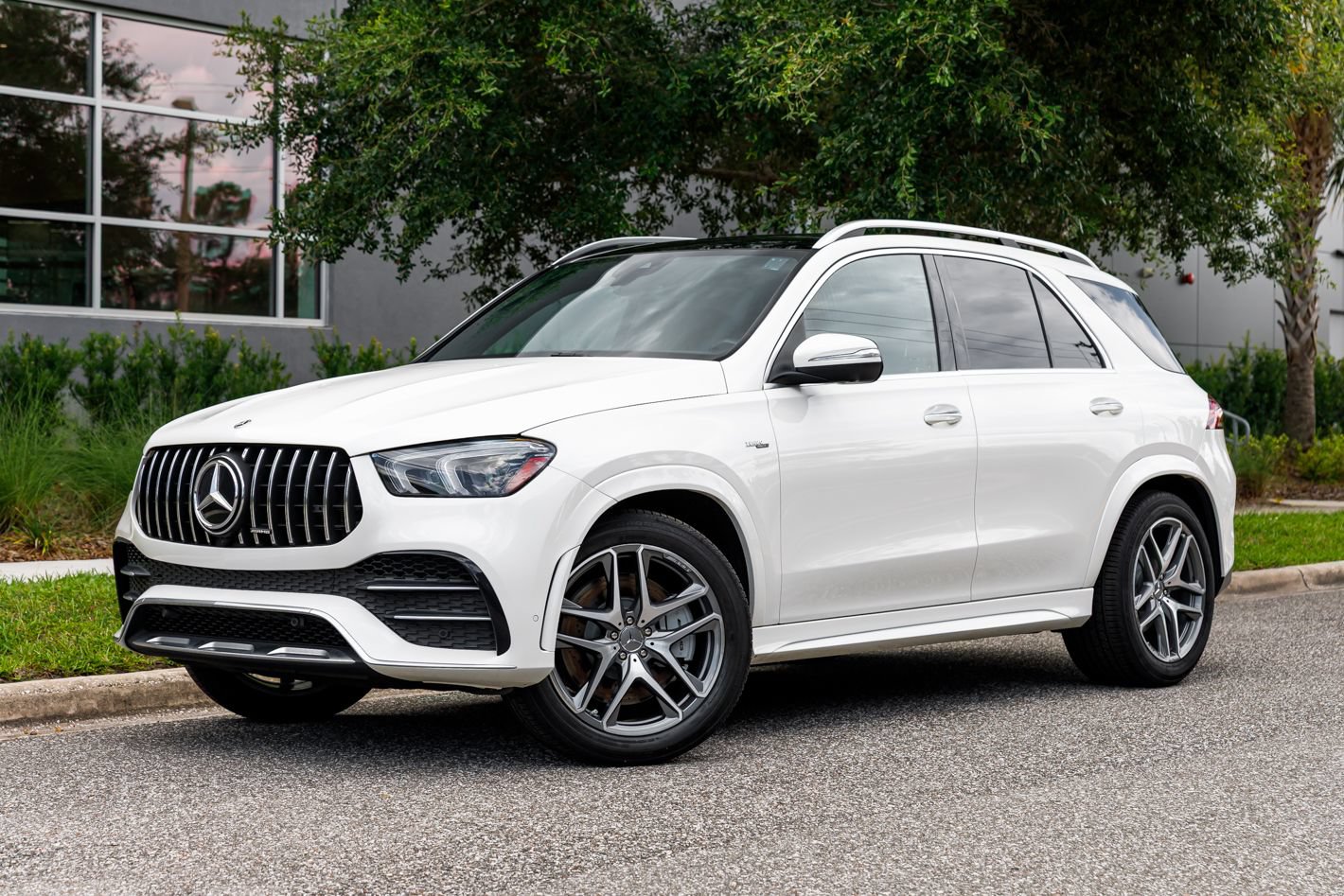Used 2023 Mercedes-Benz GLE 53 AMG 4MATIC image 29