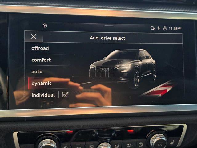 Certified 2025 Audi Q3 2.0T Premium w/ Black Optic Sport Package image 31